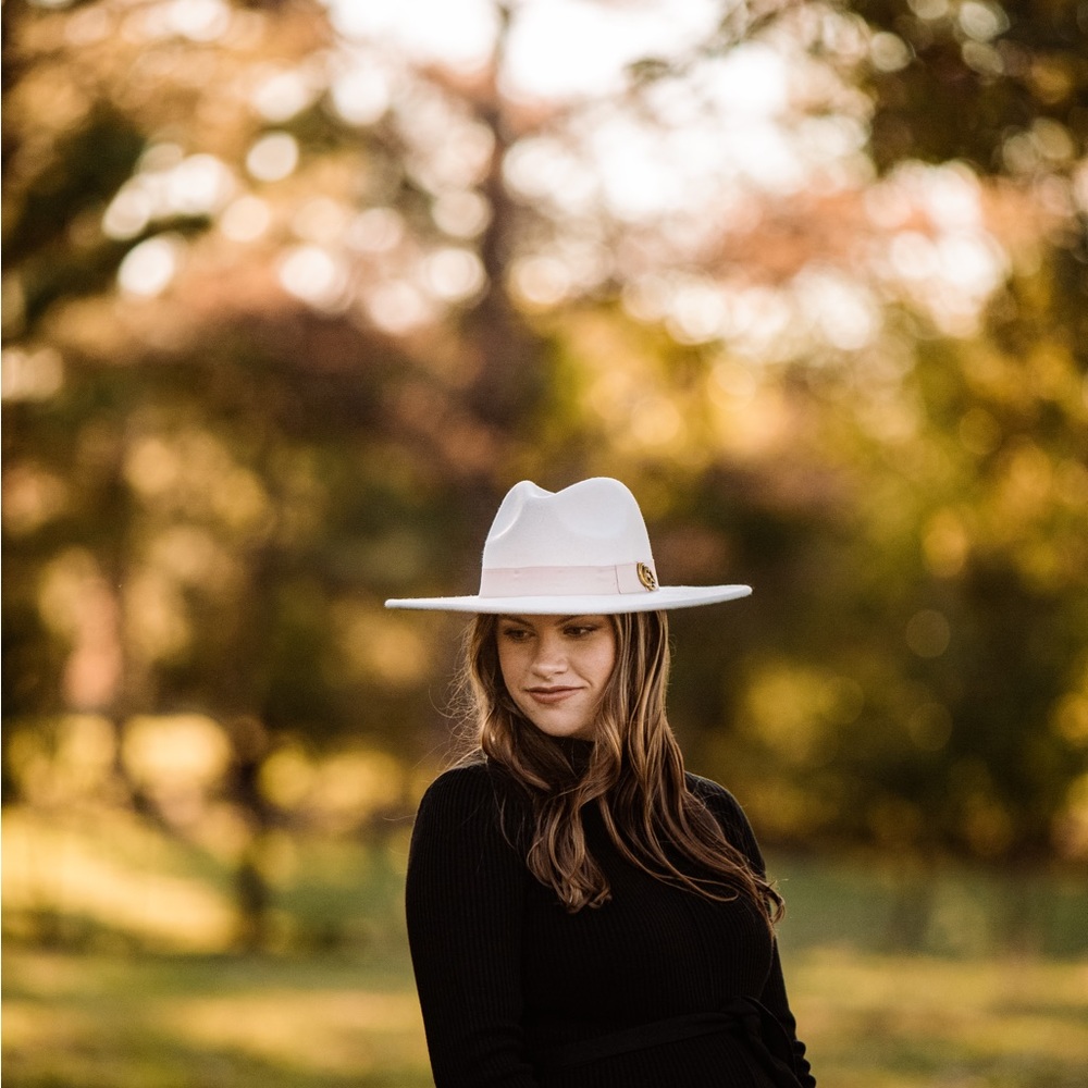 Meet your Posher, Kenzie